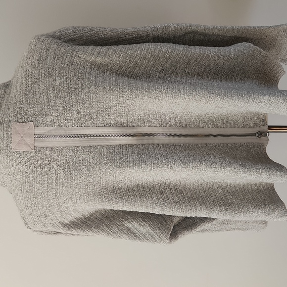 FP Zipper Back Sweater - Picture 6 of 9
